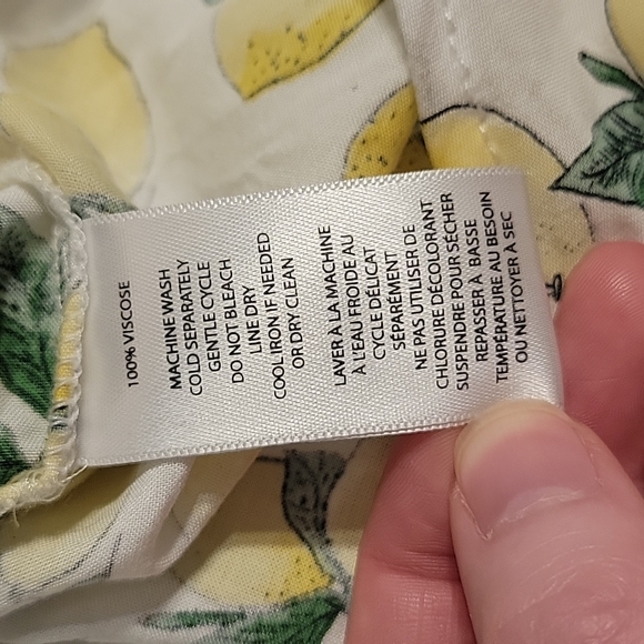 Beach Lunch Lounge Lemon Button Down Shirt, Women's Small, Excellent Con… - Picture 6 of 7